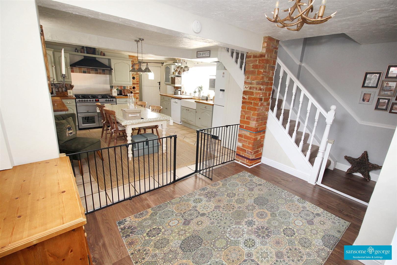 Chapel Hill, Tilehurst, Reading